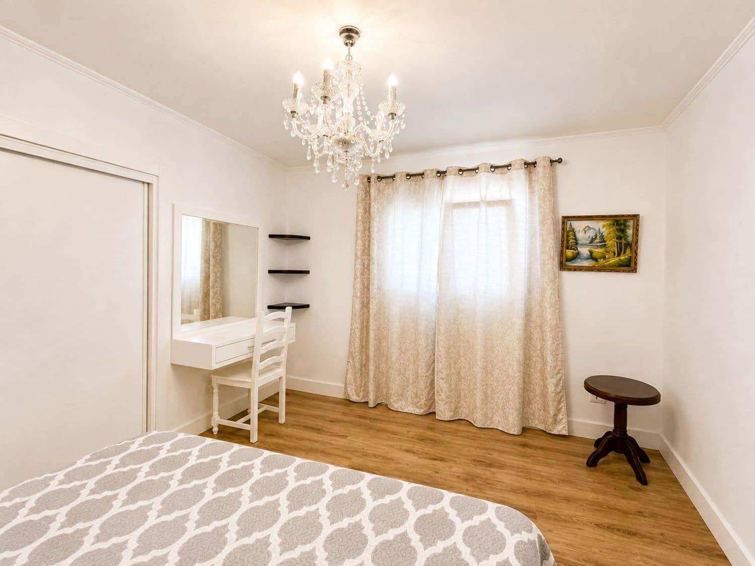 Villa/Maison de 3 chambres à louer à Puerto del Carmen avec garage - 2 500 € (Ref: 10031476)