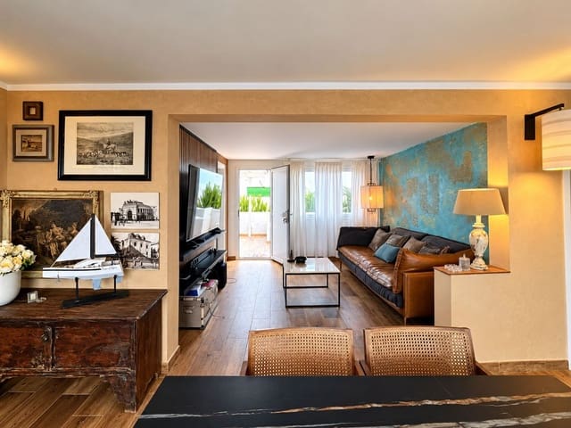 Apartamento de 2 habitaciones en Los Cocoteros, Teguise en venta con garaje - 350.000 € (Ref: 10170590)
