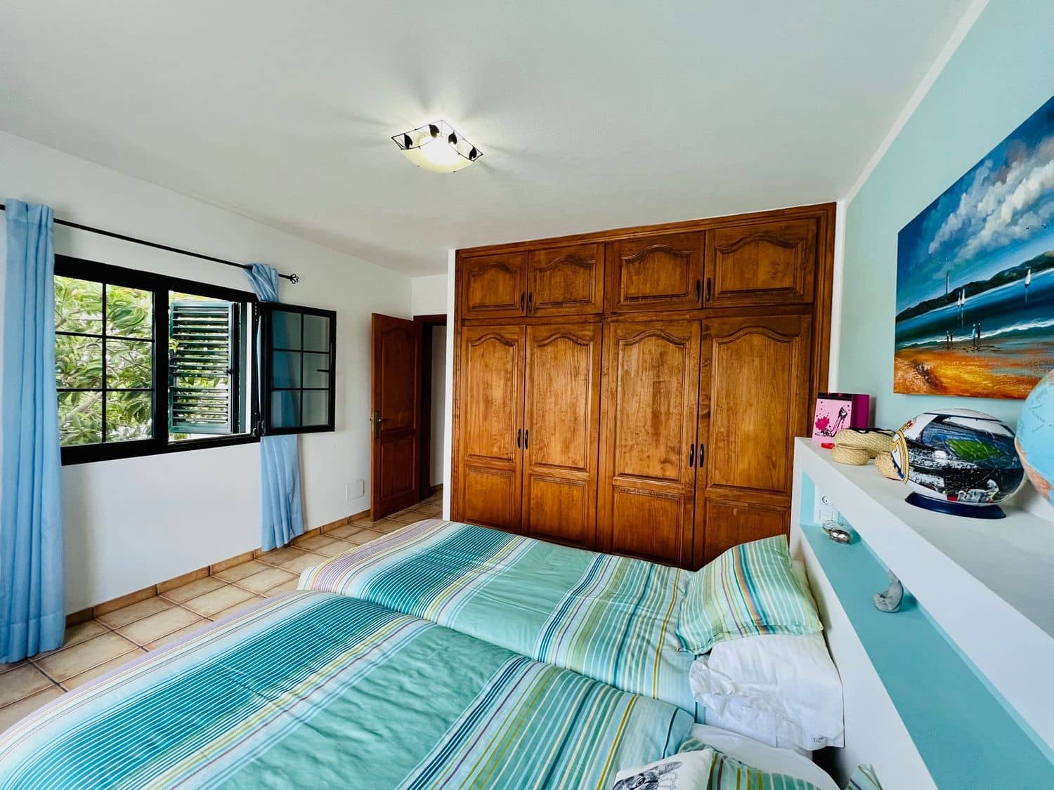 5 soveværelse Villa til salg i Yaiza med swimmingpool garage - € 799.000 (Ref: 7843557)