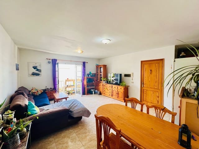 3 sypialnia Apartament na sprzedaż w Arrecife z garażem - 195 000 € (Ref: 8251368)