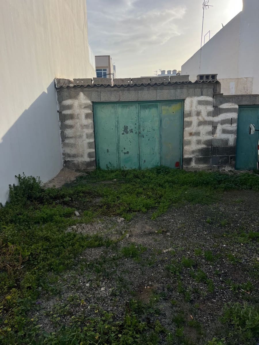 Grond te koop in Arrecife - € 69.500 (Ref: 8591620)