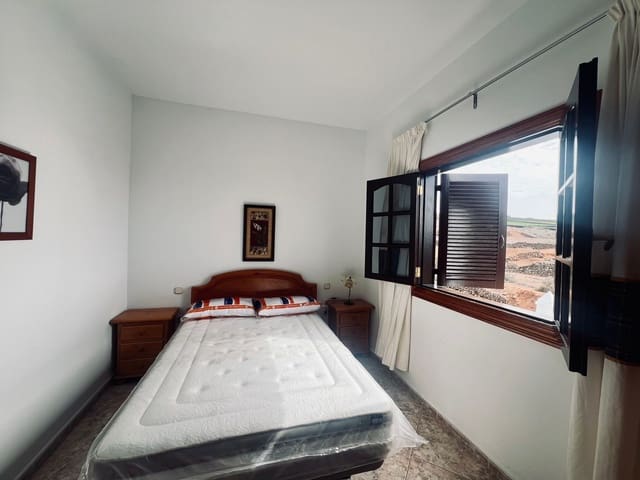 3 bedroom Villa for rent in Teguise - € 1,750 (Ref: 8681989)