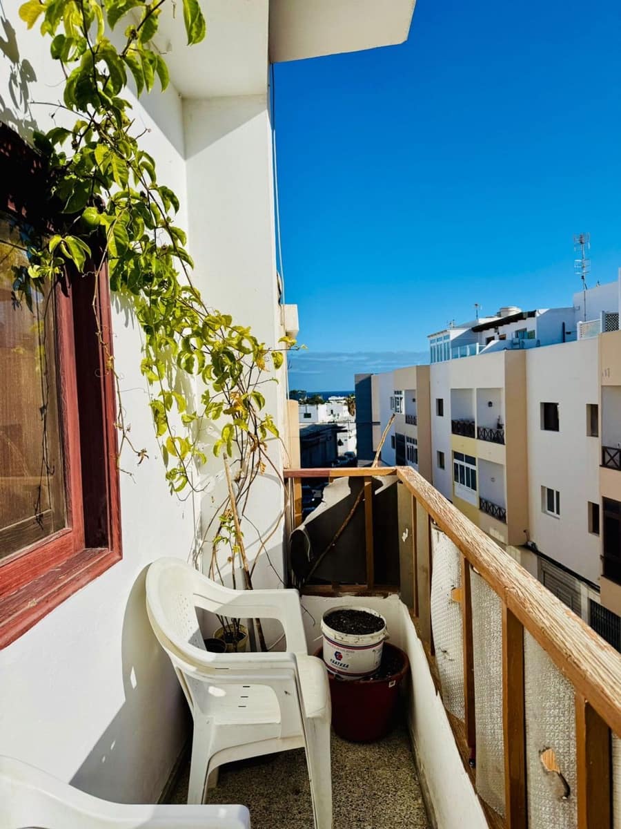 3 soveværelse Lejlighed til salg i Arrecife - € 182.000 (Ref: 8781096)