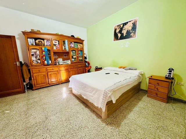 3 soveværelse Lejlighed til salg i Arrecife - € 182.000 (Ref: 8781096)