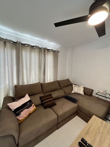 2 bedroom Apartment for rent in Arrecife with garage - € 1,250 (Ref: 8903266)