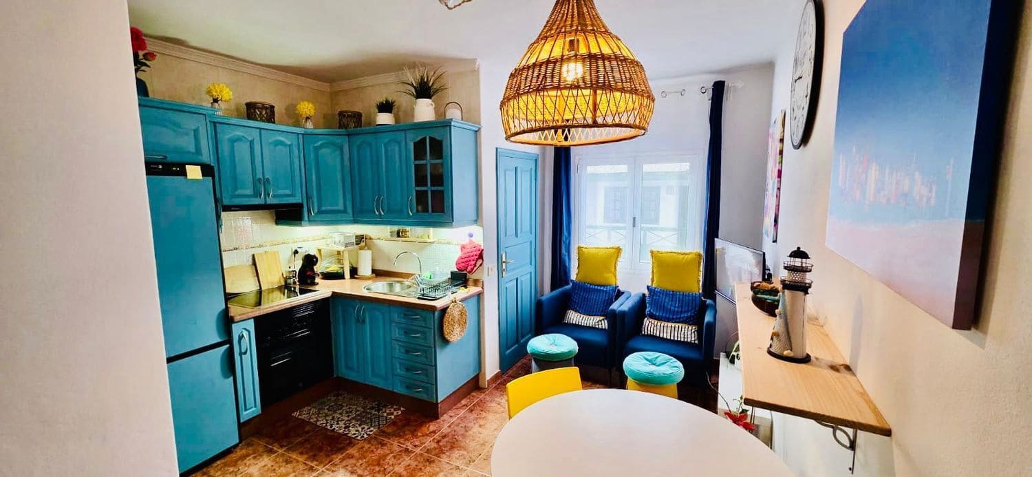 2 sypialnia Apartament do wynajęcia w El Golfo z garażem - 1 150 € (Ref: 9126605)