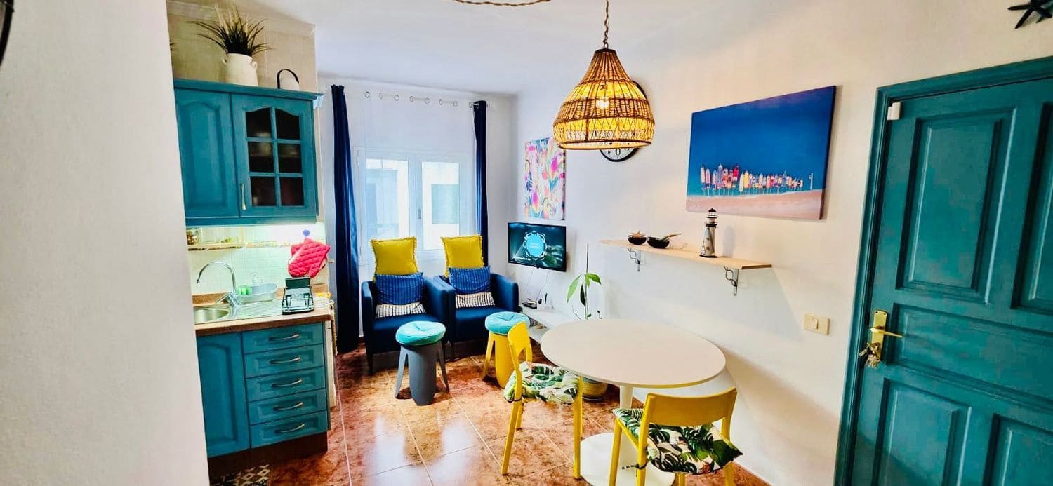 2 sypialnia Apartament do wynajęcia w El Golfo z garażem - 1 150 € (Ref: 9126605)