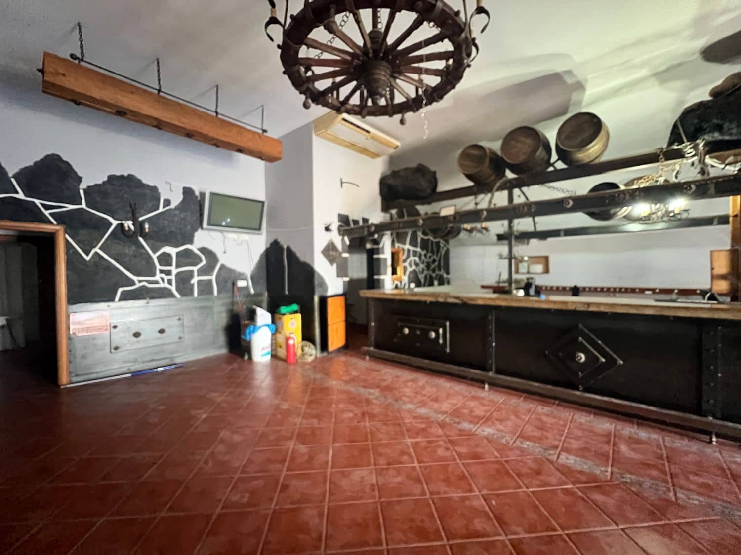 Kommersiell til leie i Arrecife - € 1 770 (Ref: 9183305)