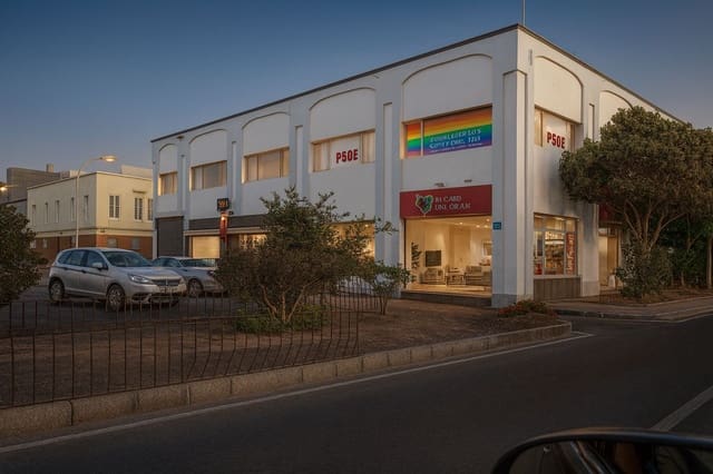 Kaupallinen vuokrattavana paikassa Arrecife - 1 770 € (Ref: 9183305)