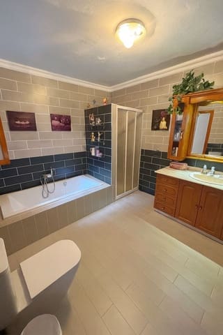 4 chambre Appartement à vendre à Arrecife avec garage - 330 000 € (Ref: 9208107)