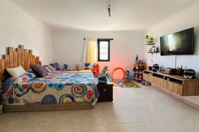 4 chambre Appartement à vendre à Arrecife avec garage - 330 000 € (Ref: 9208107)