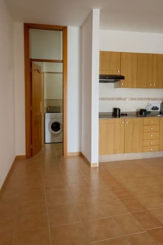 1 quarto Apartamento para venda em San Bartolomé com garagem - 150 000 € (Ref: 9212545)