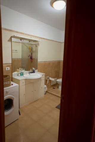 1 quarto Apartamento para venda em San Bartolomé com garagem - 150 000 € (Ref: 9212545)
