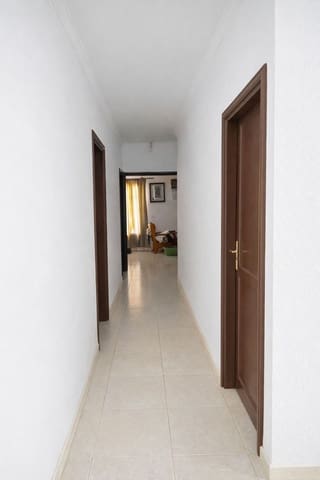 2 sovrum Lägenhet till salu i Arrecife med garage - 160 000 € (Ref: 9467992)