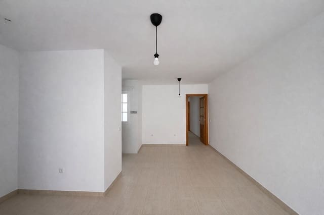 2 sovrum Lägenhet till salu i Arrecife med garage - 160 000 € (Ref: 9467992)