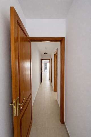 2 sovrum Lägenhet till salu i Arrecife med garage - 160 000 € (Ref: 9467992)