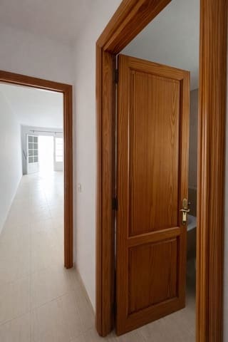 2 sovrum Lägenhet till salu i Arrecife med garage - 160 000 € (Ref: 9467992)