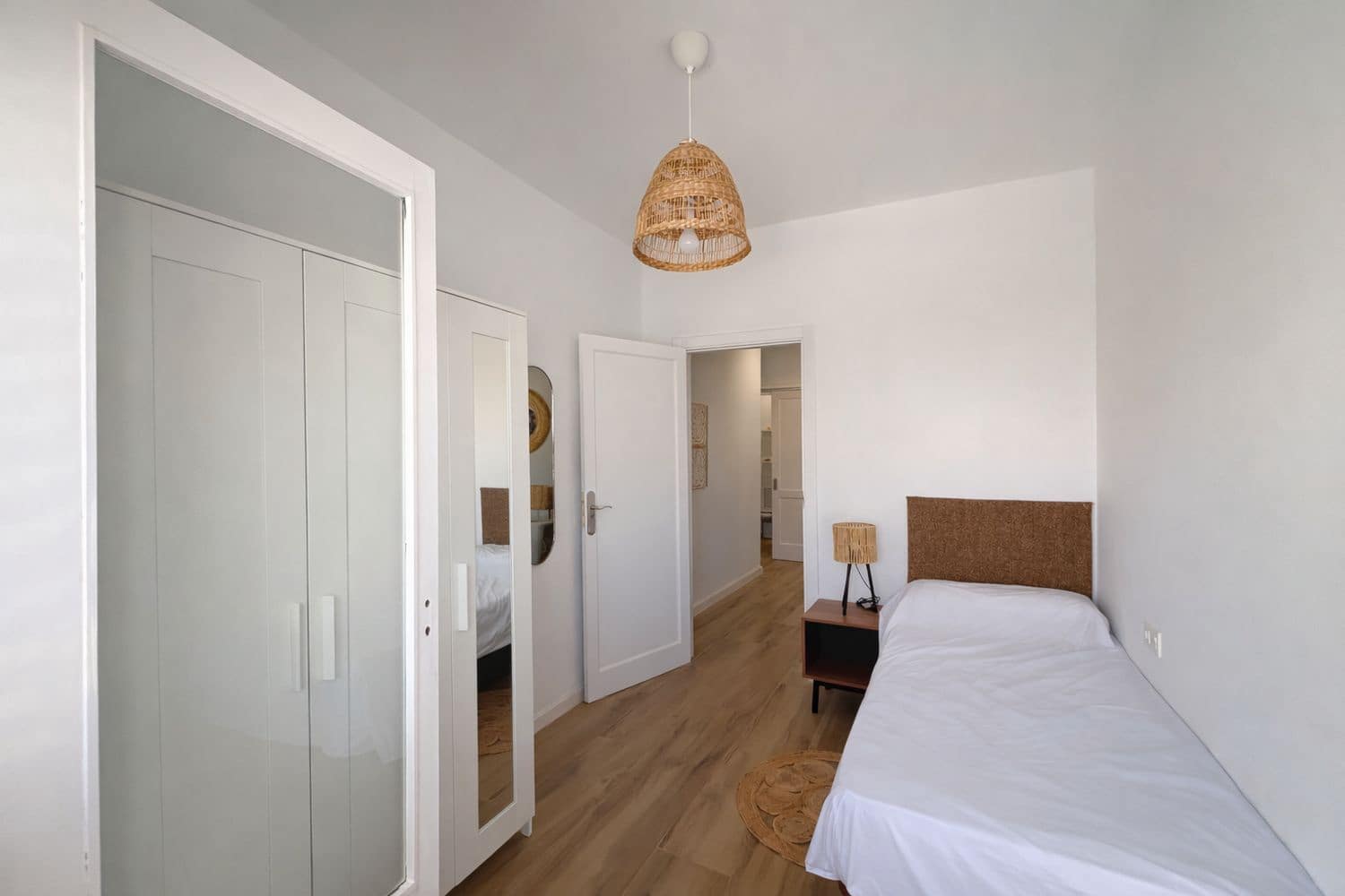 2 bedroom Apartment for rent in Arrecife with garage - € 1,000 (Ref: 9480821)