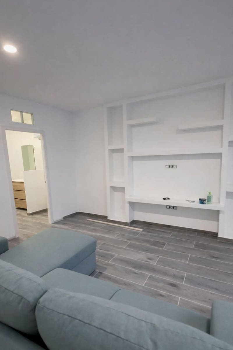 2 bedroom Apartment for sale in Puerto del Carmen with garage - € 280,000 (Ref: 9485042)