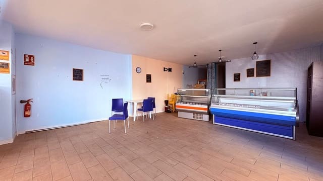 Gewerbe zu vermieten in Arrecife - 750 € (Ref: 9494453)