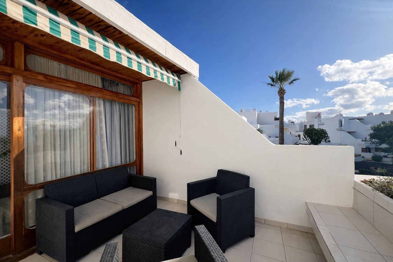 Lejlighed til salg i Costa Teguise med swimmingpool garage - € 238.000 (Ref: 9540836)