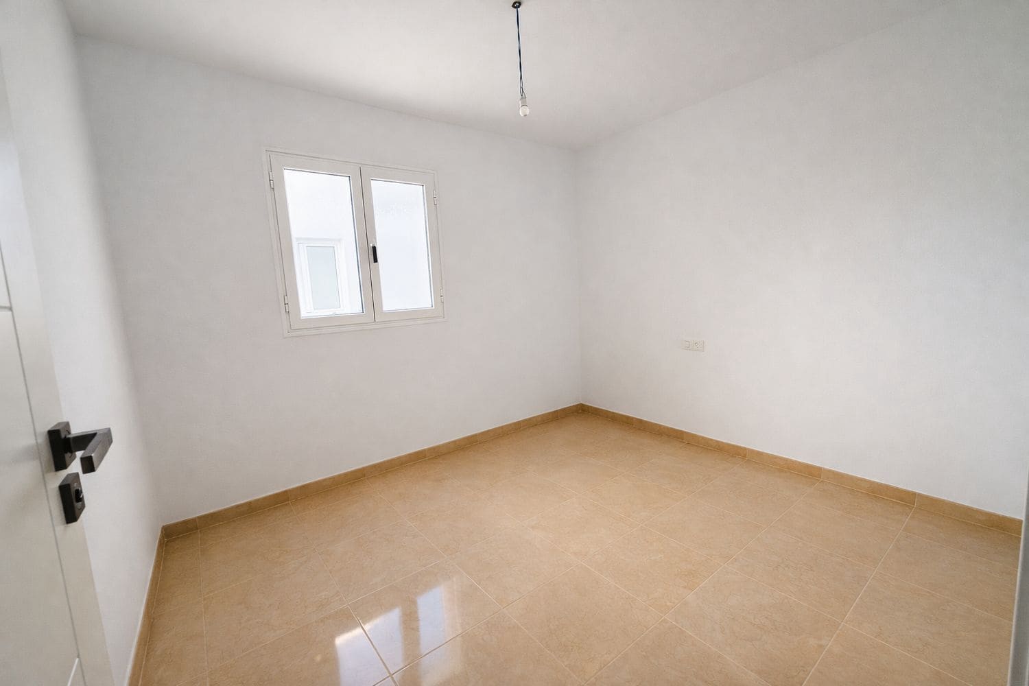 3 Zimmer Apartment zu verkaufen in Arrecife mit Garage - 190.000 € (Ref: 9594545)