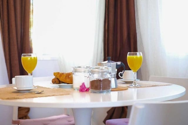 Lägenhet till salu i Costa Teguise, Teguise med pool garage - 178 000 € (Ref: 9629672)