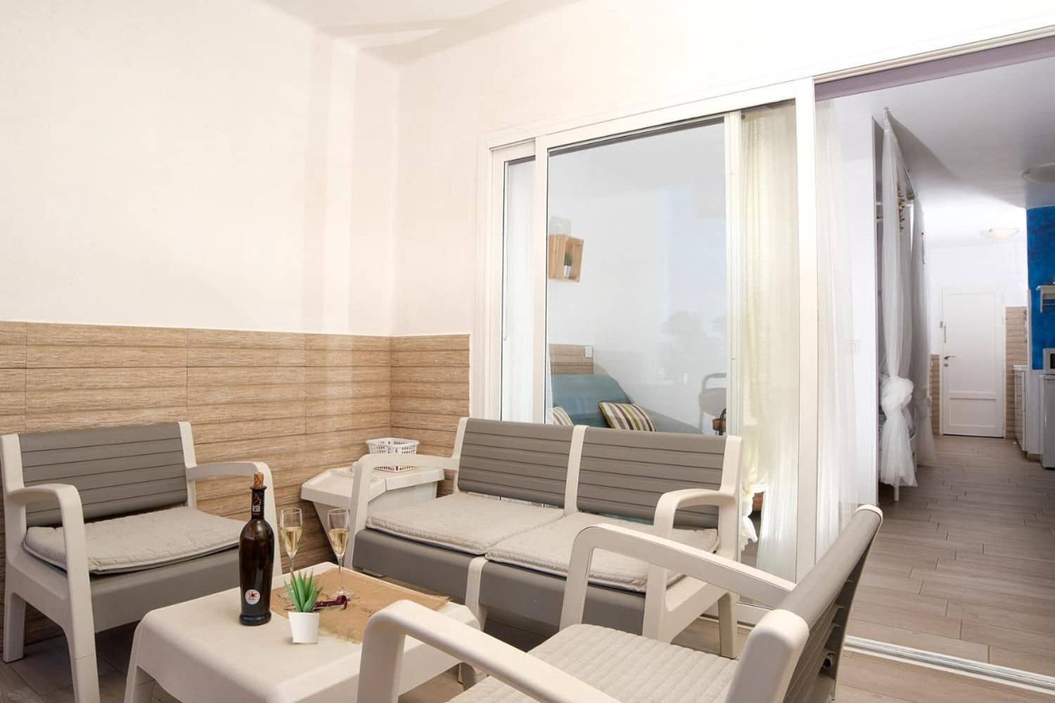 Lägenhet till salu i Costa Teguise med pool garage - 178 000 € (Ref: 9629672)