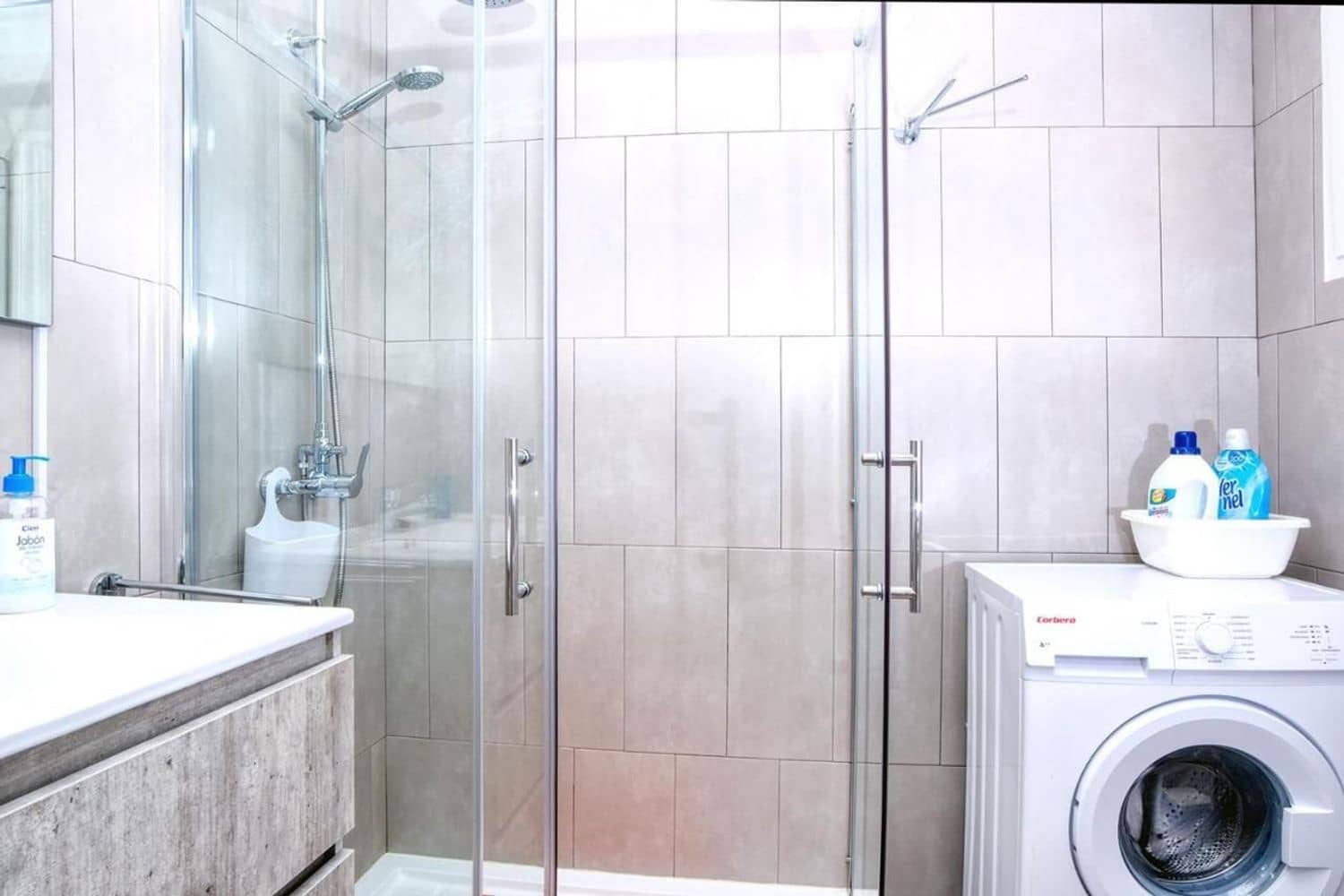 Lägenhet till salu i Costa Teguise med pool garage - 178 000 € (Ref: 9629672)