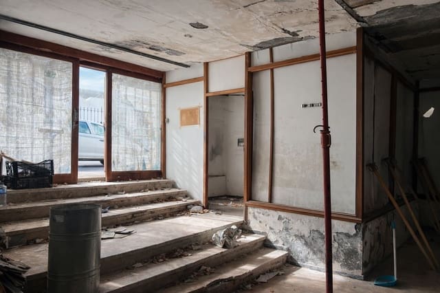 Gewerbe zu verkaufen in Puerto del Carmen, Tías - 700.000 € (Ref: 9651090)