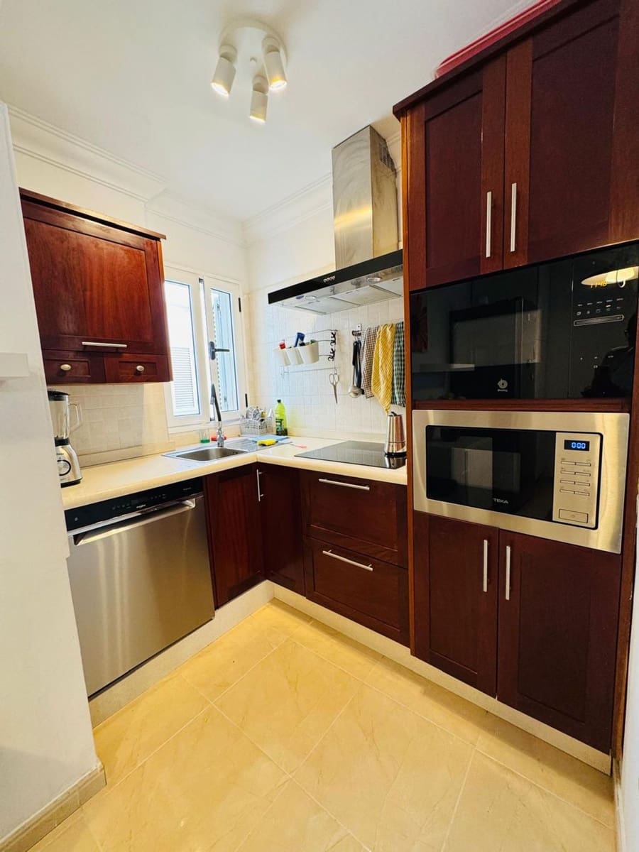 1 bedroom Apartment for rent in Arrecife with garage - € 1,000 (Ref: 9697985)