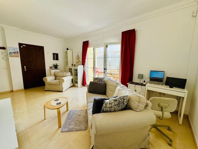 1 soverom Leilighet til leie i Arrecife med garasje - € 1 000 (Ref: 9697985)