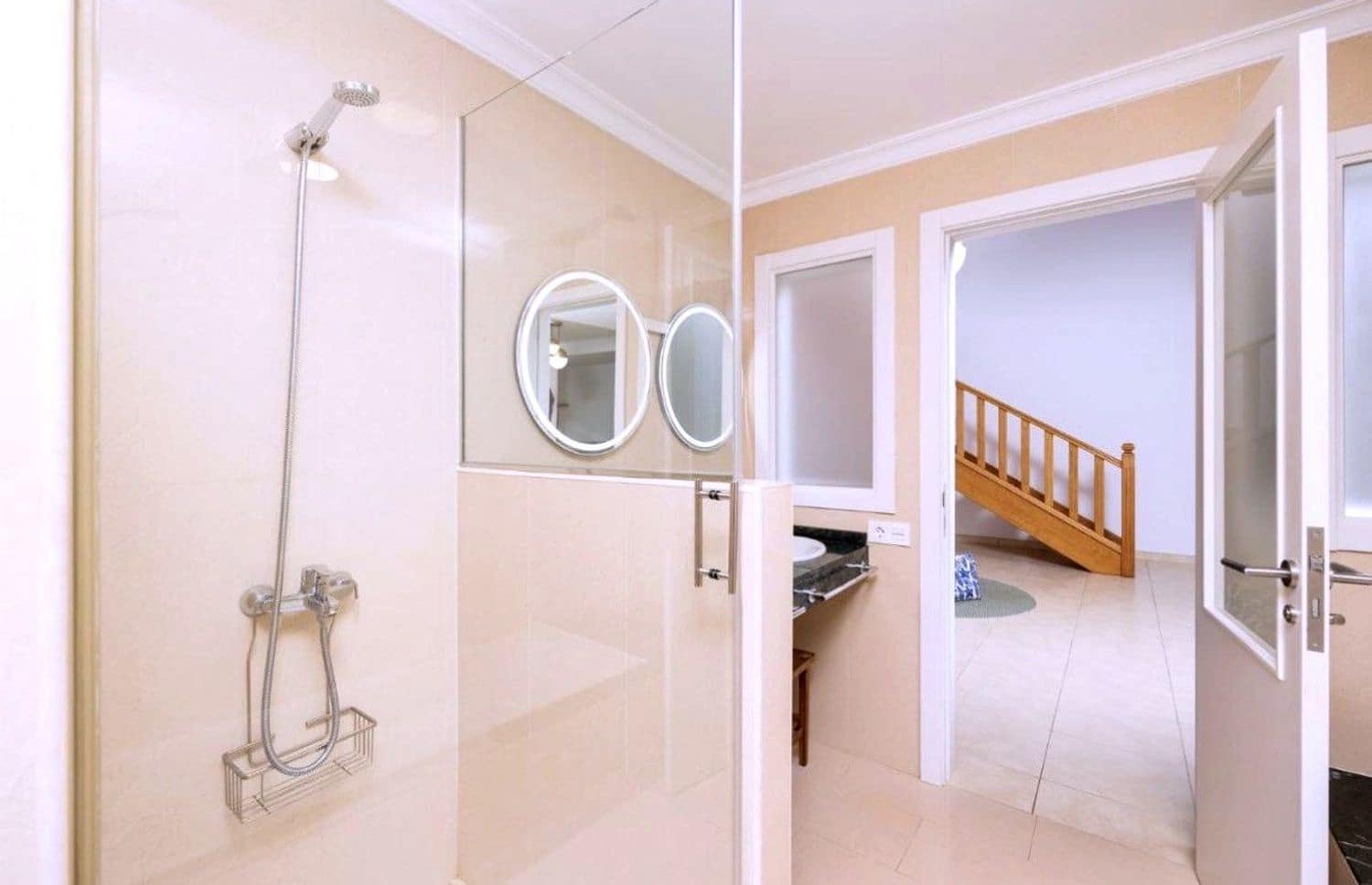 4 bedroom Townhouse for sale in Playa Blanca with pool garage - € 650,000 (Ref: 9741526)