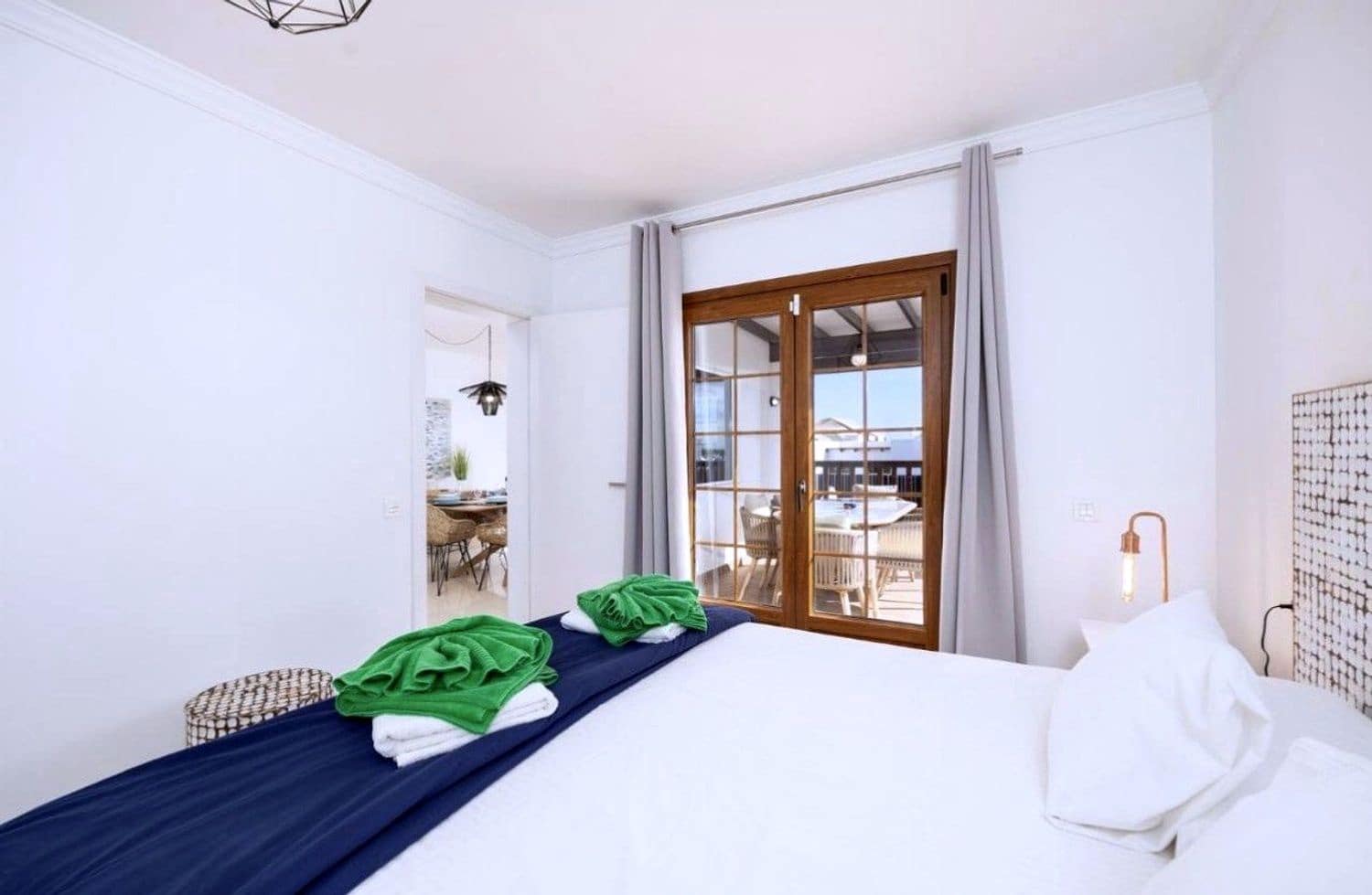 4 bedroom Townhouse for sale in Playa Blanca with pool garage - € 650,000 (Ref: 9741526)