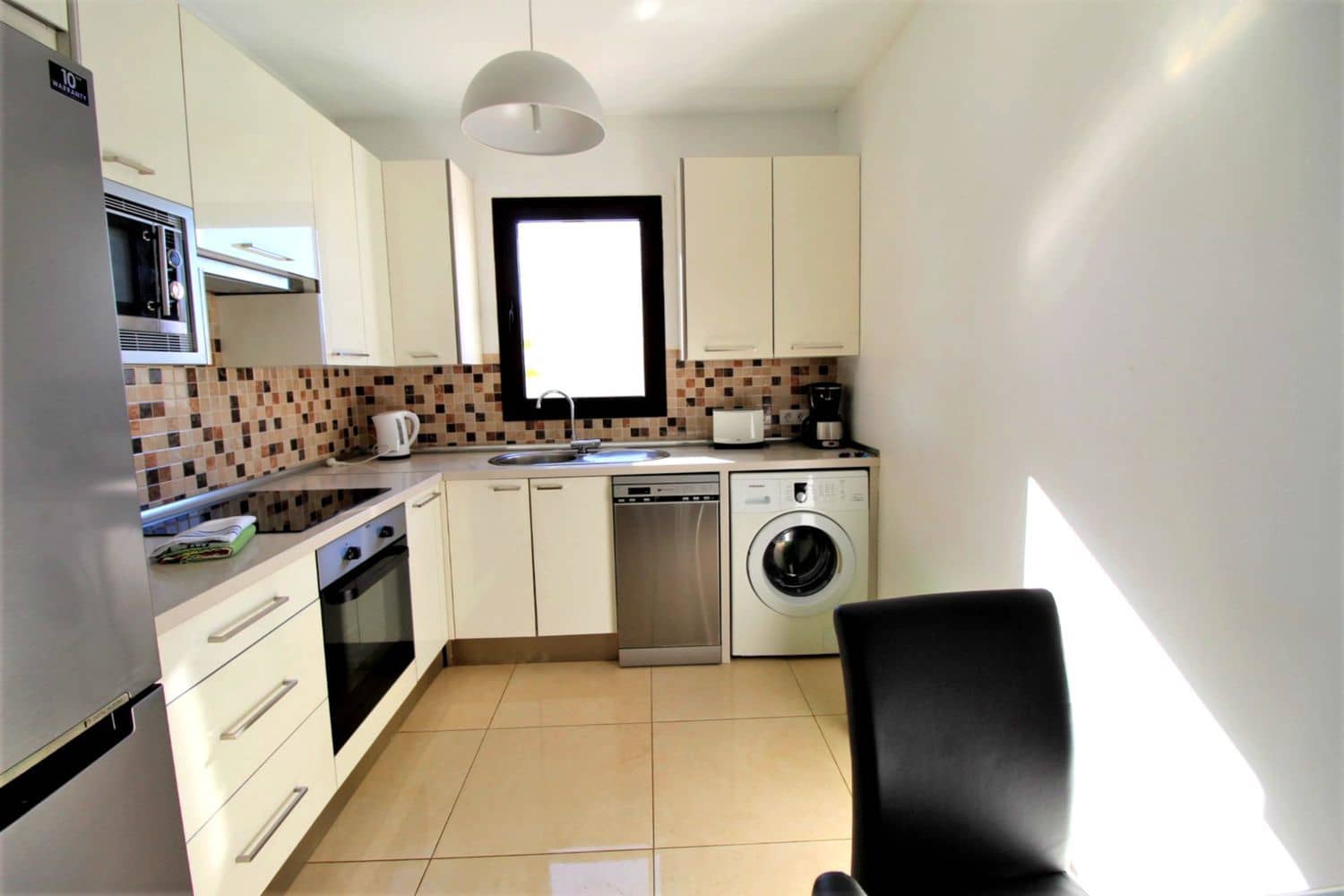 4 soveværelse Villa til salg i Montana Roja med swimmingpool garage - € 640.000 (Ref: 9761599)