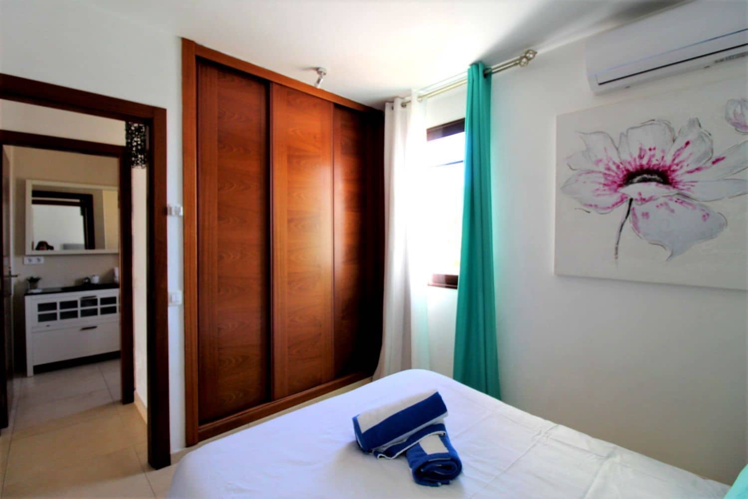 4 soveværelse Villa til salg i Montana Roja med swimmingpool garage - € 640.000 (Ref: 9761599)