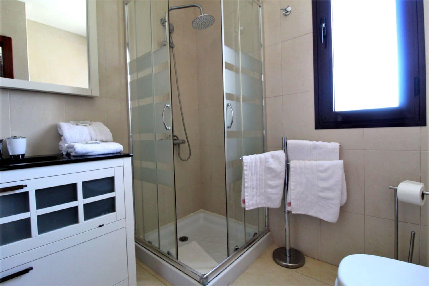 4 soveværelse Villa til salg i Montana Roja med swimmingpool garage - € 640.000 (Ref: 9761599)