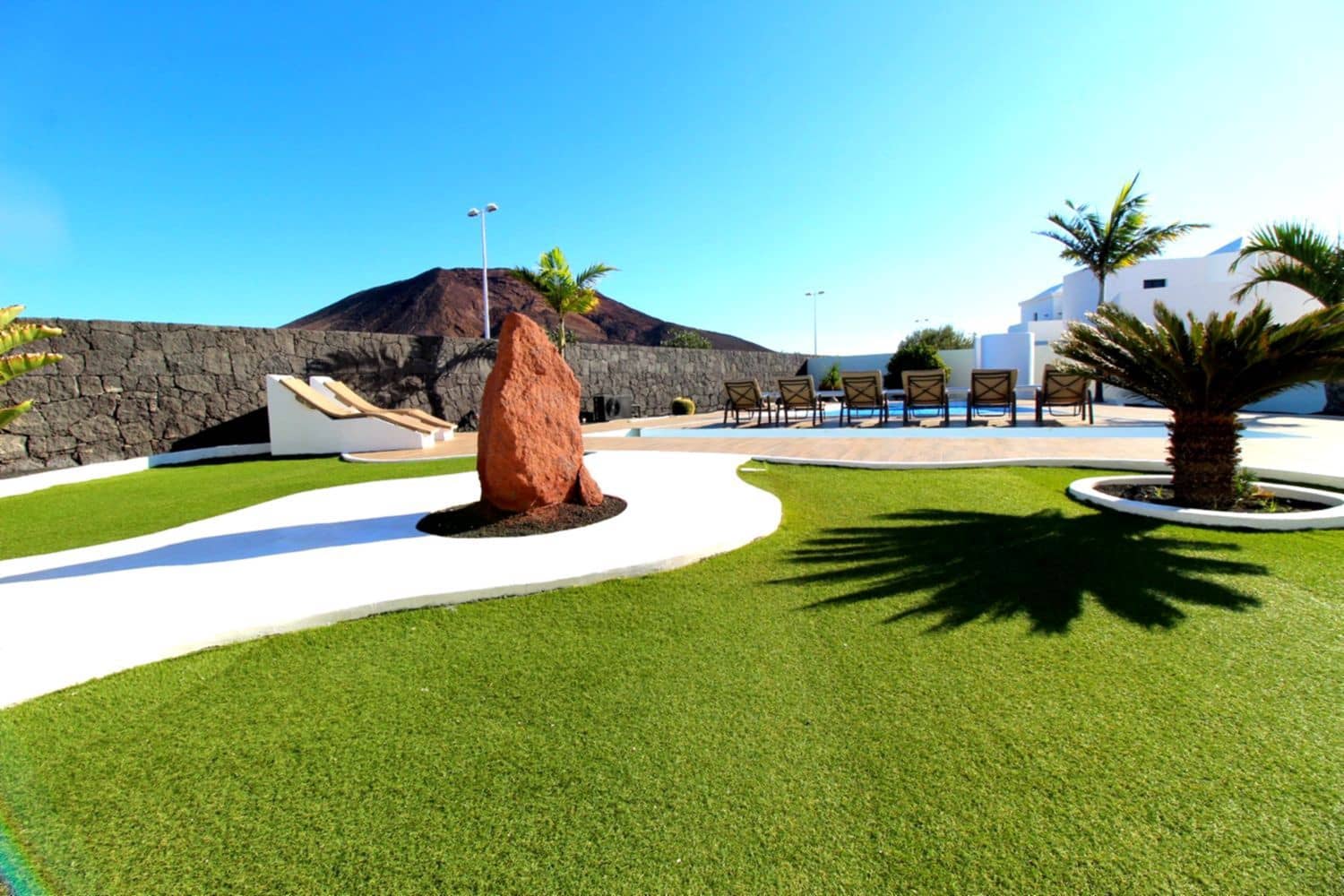 4 soveværelse Villa til salg i Montana Roja med swimmingpool garage - € 640.000 (Ref: 9761599)