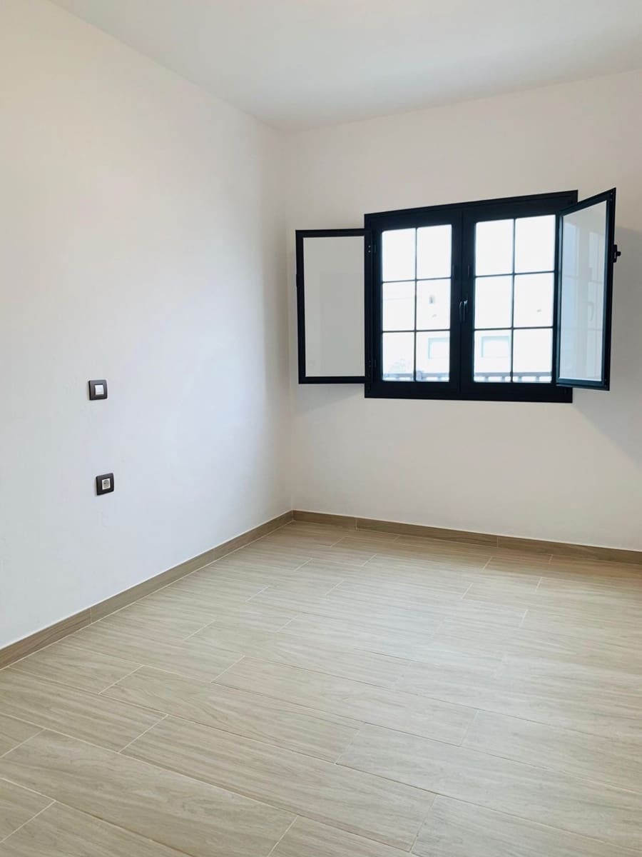 1 sypialnia Apartament do wynajęcia w Playa Honda z garażem - 950 € (Ref: 9830741)
