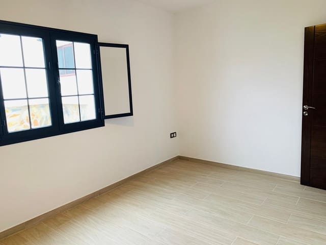 Apartamento de 1 habitación en Playa Honda, San Bartolomé en alquiler con garaje - 950 € (Ref: 9830741)
