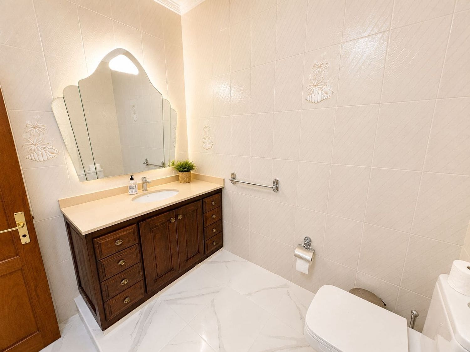 2 sypialnia Apartament do wynajęcia w Haria z garażem - 1 100 € (Ref: 9830742)