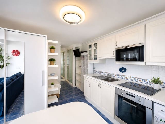 Lejlighed til salg i Puerto del Carmen, Tías med swimmingpool garage - € 210.000 (Ref: 9838787)