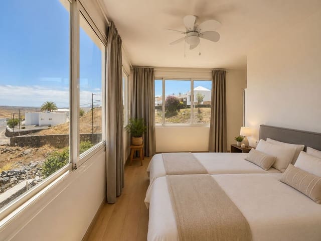 5 soverom Villa til leie i Tabayesco, Haría med svømmebasseng garasje - € 3 900 (Ref: 9964889)