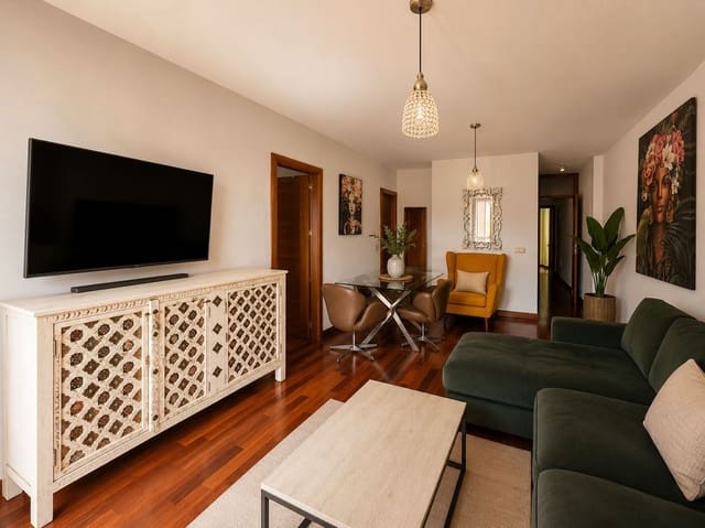 3 chambre Appartement à vendre à Arrecife avec garage - 289 000 € (Ref: 9981713)