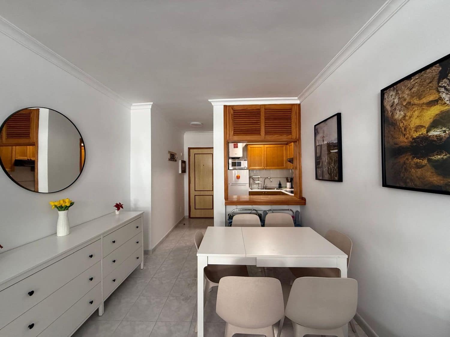 Appartement de 2 chambres à louer à Arrecife avec garage - 1 000 € (Ref: 9999535)