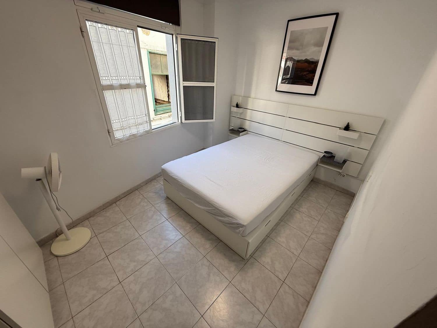 Appartement de 2 chambres à louer à Arrecife avec garage - 1 000 € (Ref: 9999535)