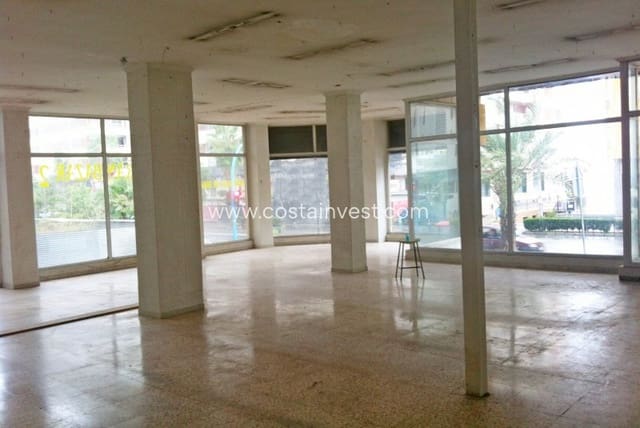 Erhverv til salg i Playa del Acequión, Torrevieja - € 168.000 (Ref: 9141922)