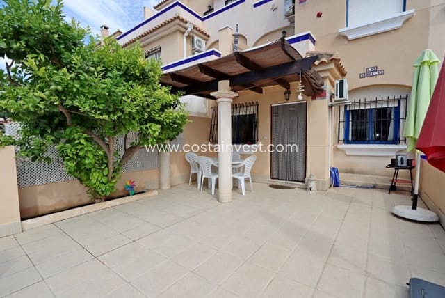 3 soverom Hus til salgs i La Zenia, Orihuela med svømmebasseng - € 229 900 (Ref: 9181673)