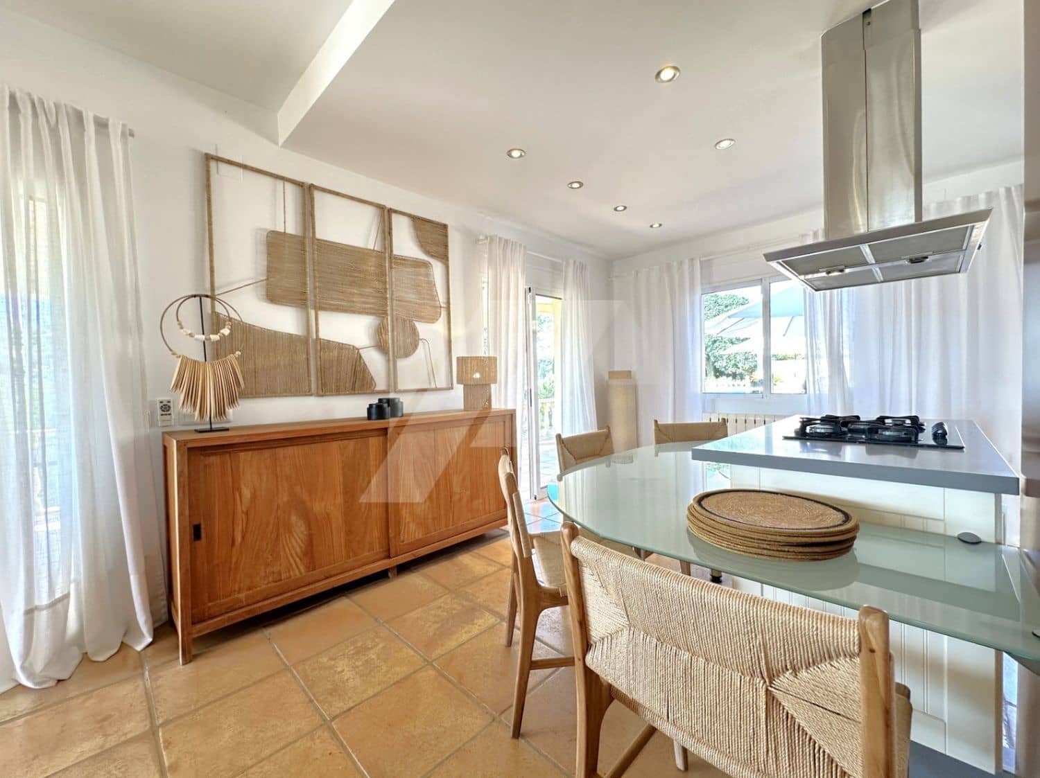 6 slaapkamer Villa te koop in Cumbre del Sol met zwembad garage - € 1.250.000 (Ref: 10006217)
