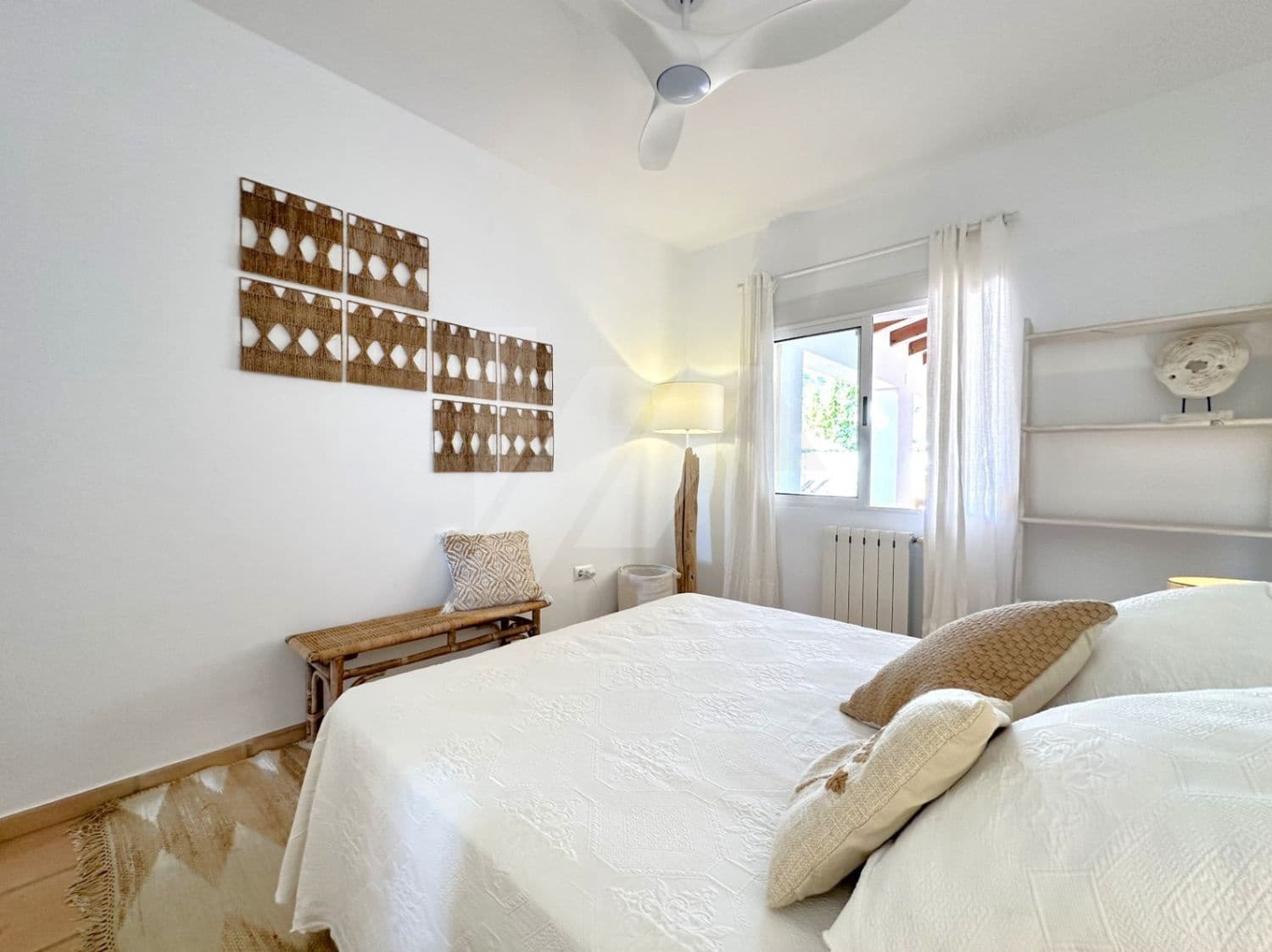 6 slaapkamer Villa te koop in Cumbre del Sol met zwembad garage - € 1.250.000 (Ref: 10006217)